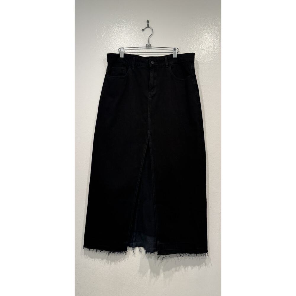 BDG Black Mandi Denim Maxi Skirt Women’s Size Large Urban Raw Hem Front Slit